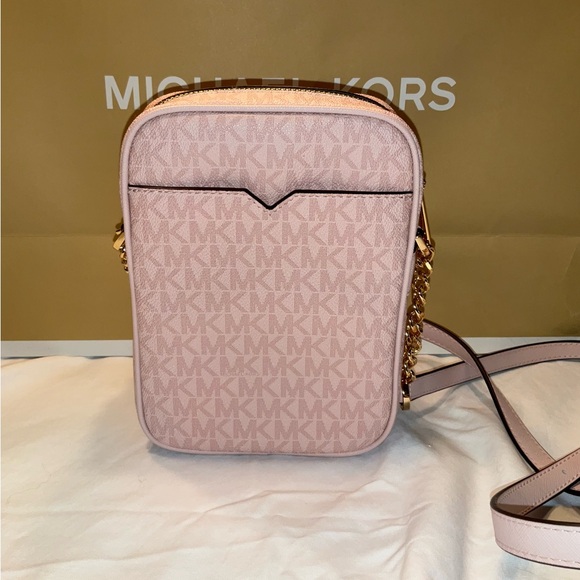 Authentic Michael Kors Crossbody - Picture 2 of 9